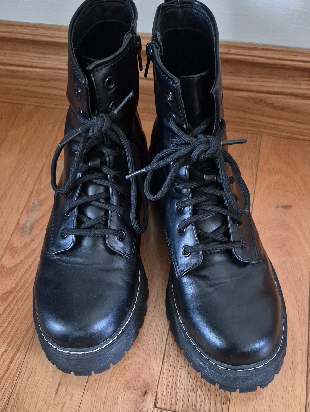 Black Zip Up Lace Up Boots Women's Size 9 Wide Width